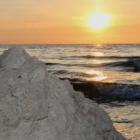 Haus Concordia 2 Wellenreiter * Thiessow